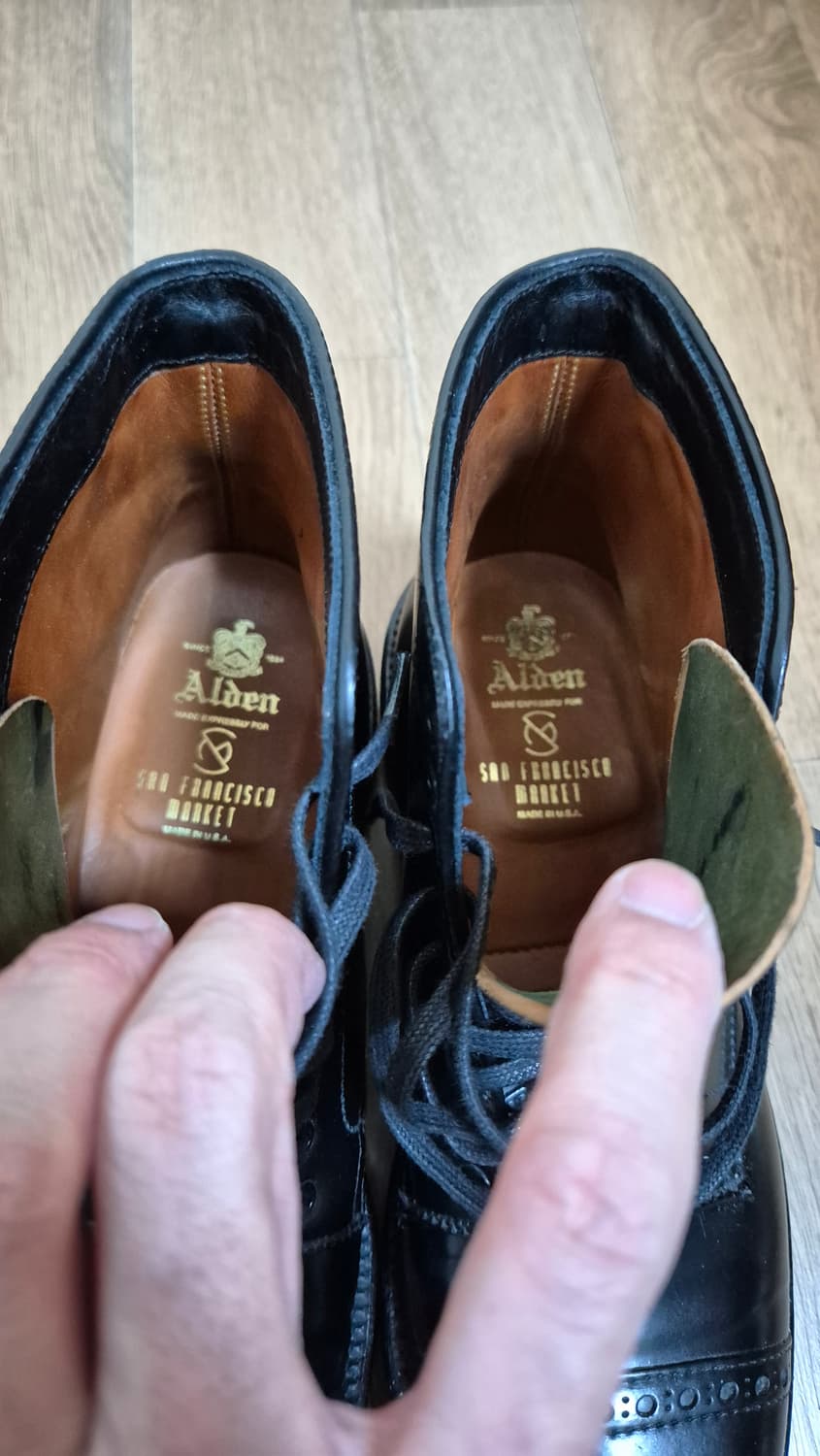 알든 블랙 코도반 점퍼부츠
US 7D(250mm) 상품이미지2