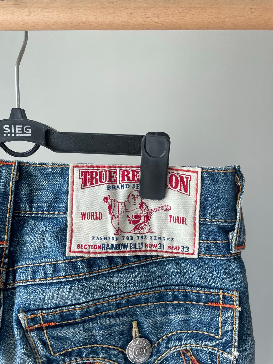 True Religion (트루릴리젼) 세미 부츠컷 데님 상품이미지5