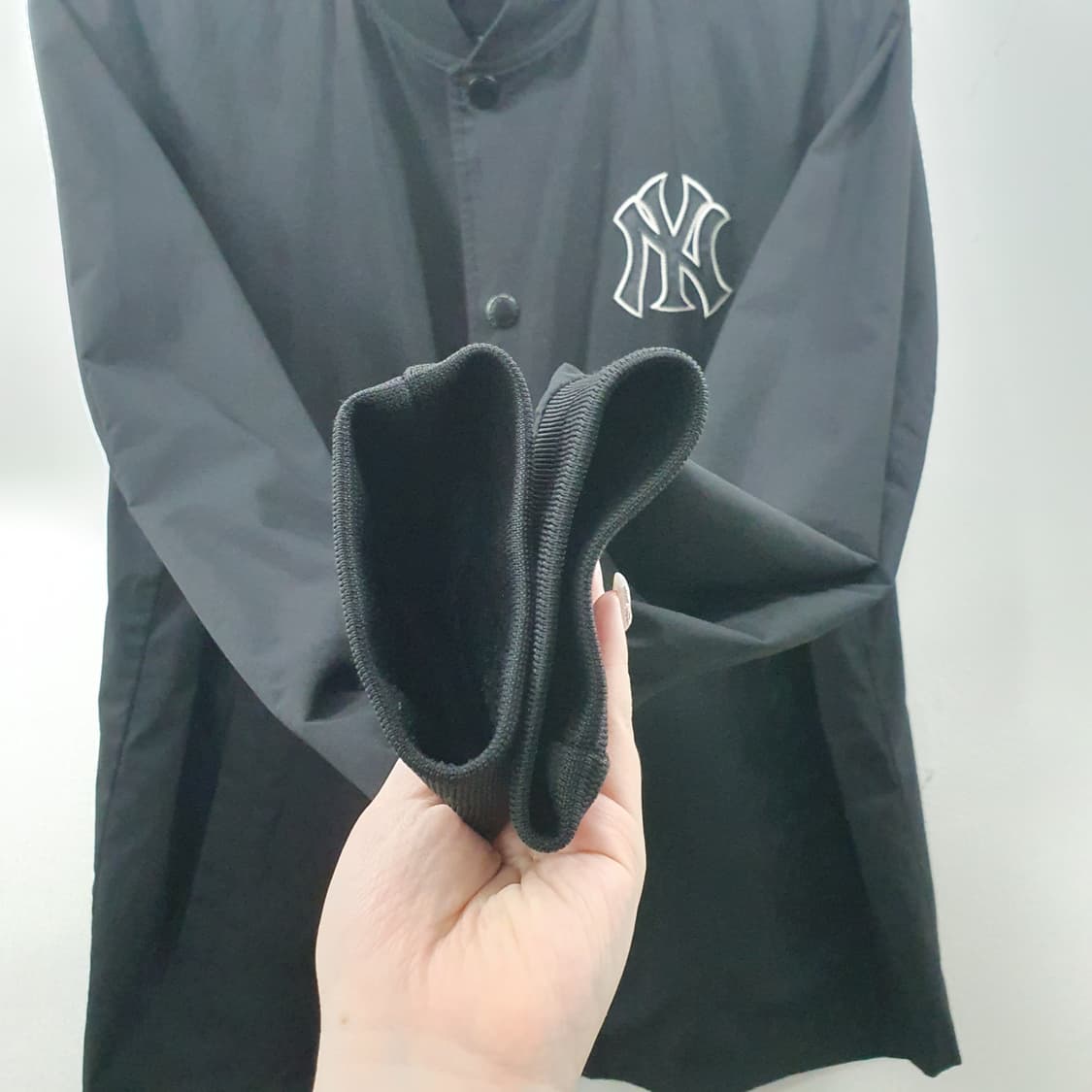 XL MLB 남성 블랙 간절기 뉴욕 양키스 바람막이 자켓 상품이미지6