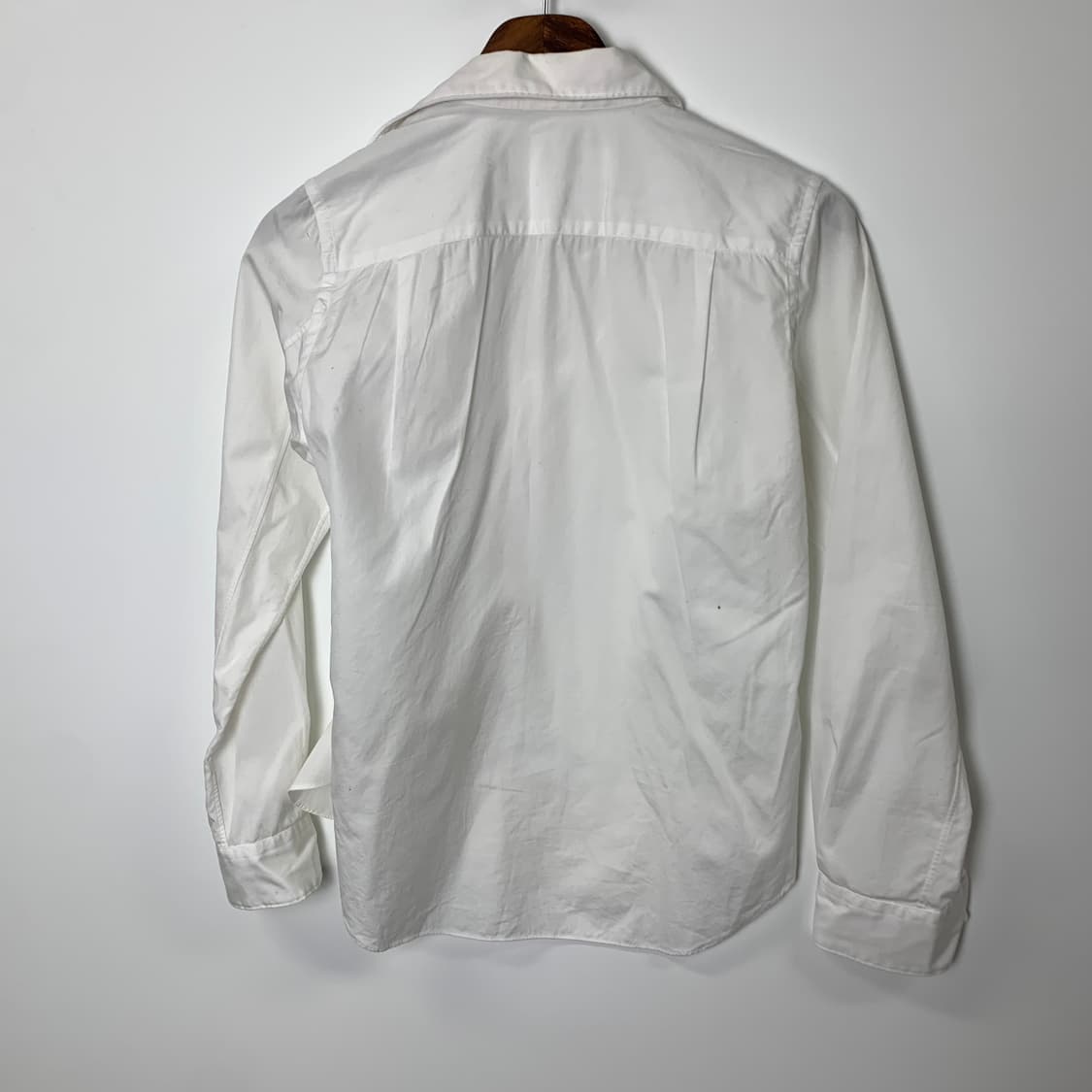 꼼데가르송 플레이 와펜 화이트 셔츠 상품이미지3