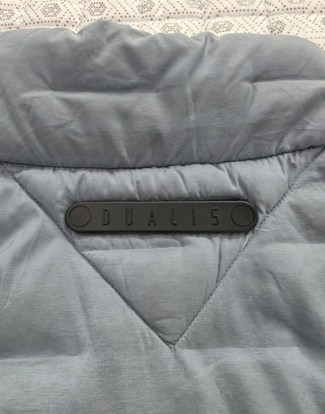 데상트 듀얼리스 남성 경량 패딩 조끼 100 상품이미지5