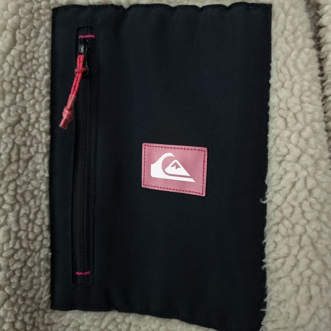 [퀵실버] 로고 패치 쉐르파 플리스 집업 자켓 M17618 상품이미지6