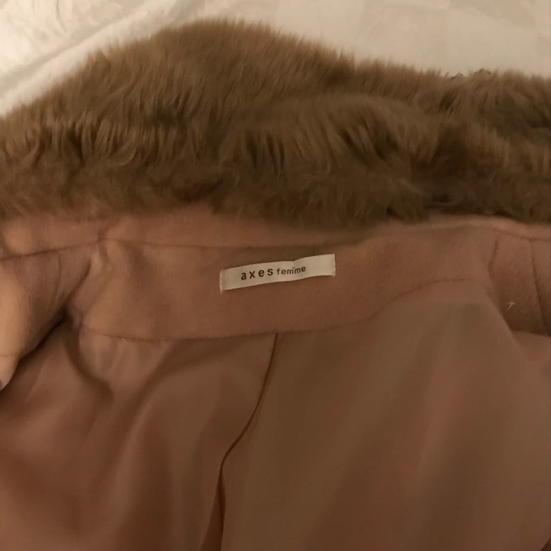 AXES FEMME 엑시즈팜 로리 라떼갸루 리본 퍼 코트 상품이미지7