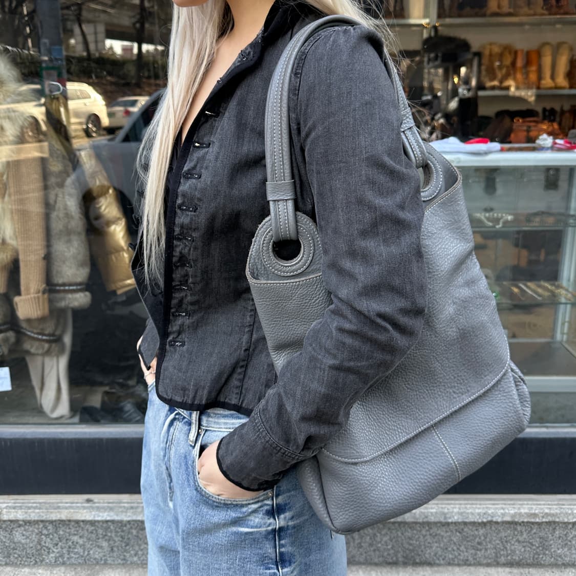 빈티지 라운드 가죽 가방 상품이미지1