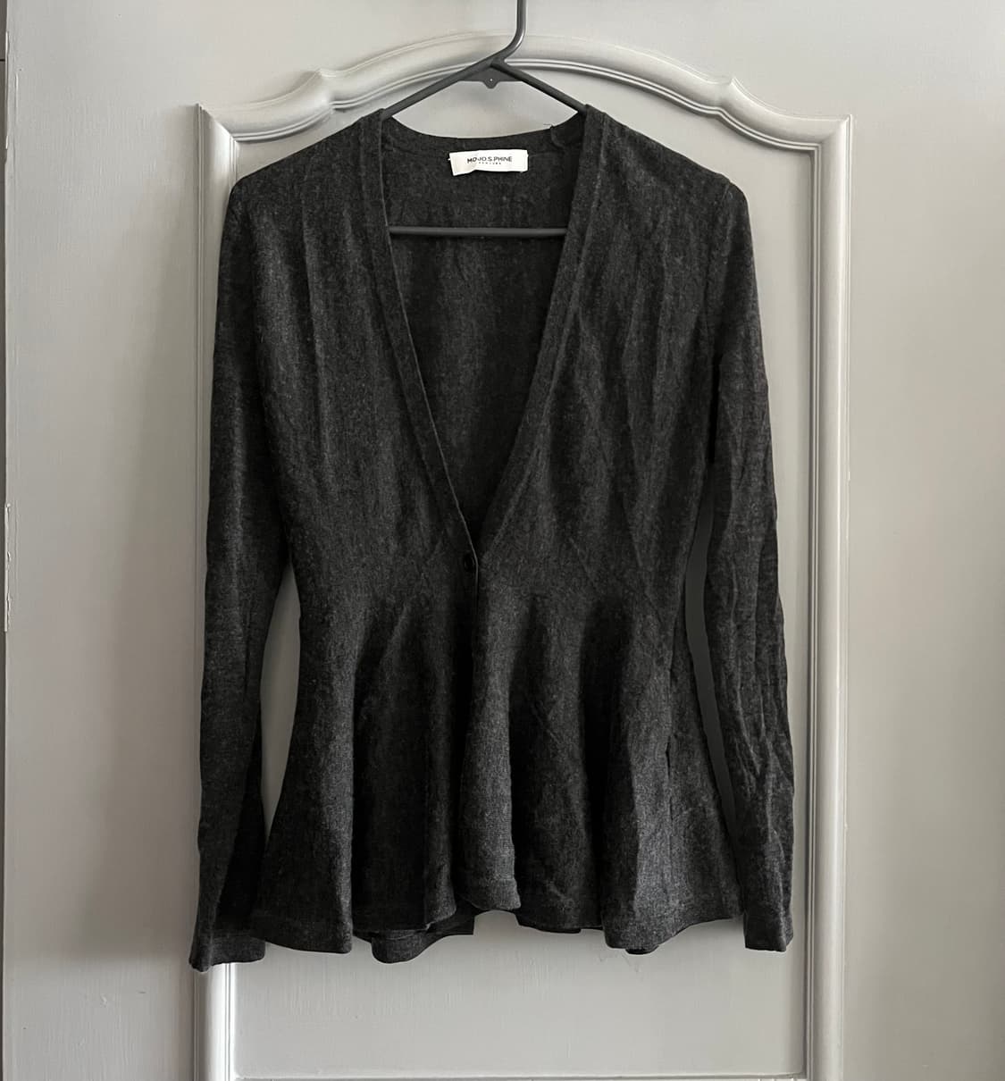 모조에스핀 캐시미어 프릴 가디건 95사이즈 상품이미지3