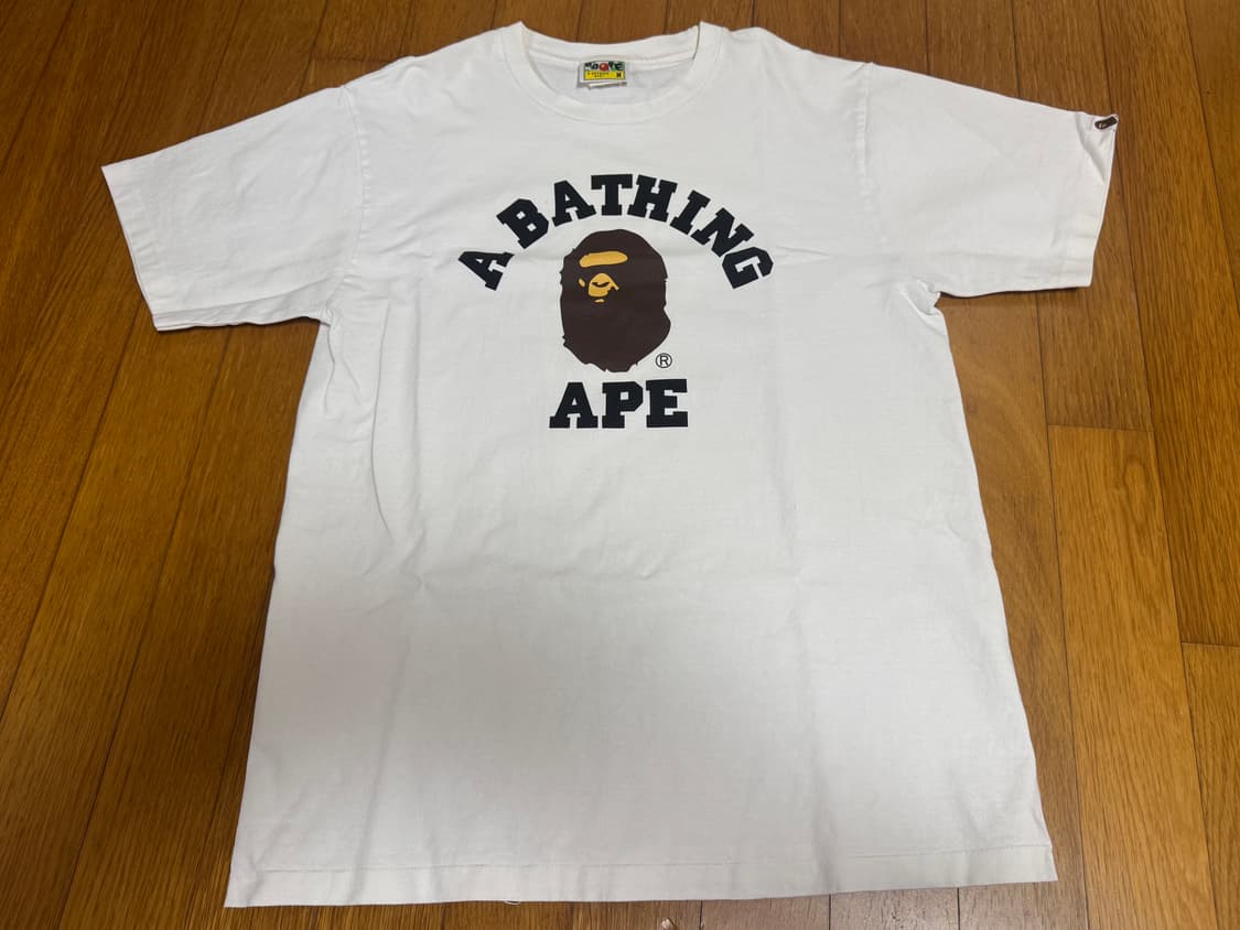 베이프 컬리지 티셔츠 화이트 반팔 M 상품이미지2