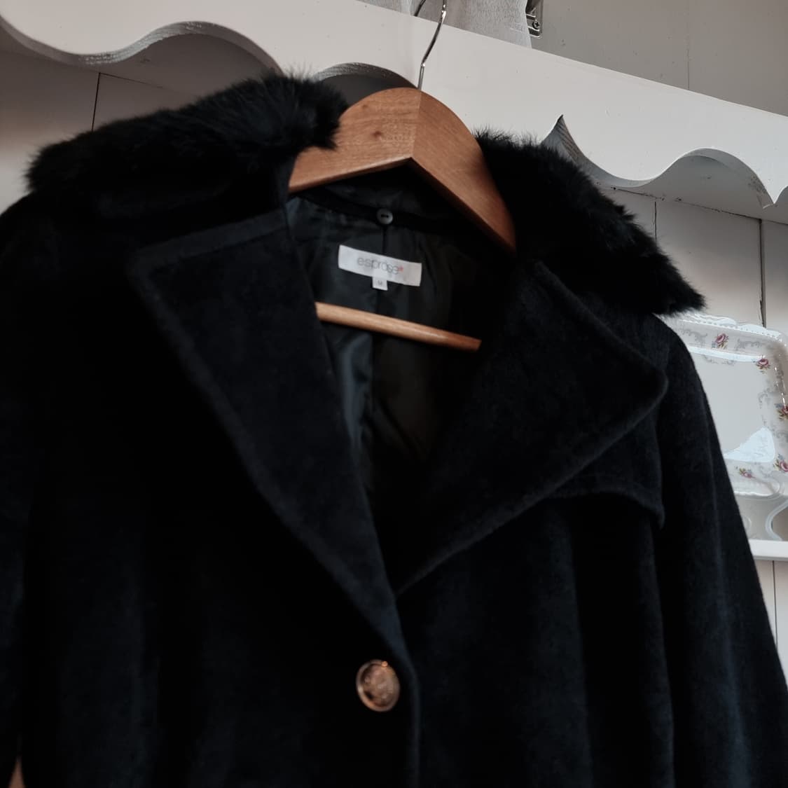 블랙 퍼카라 벨티드 코트 상품이미지2