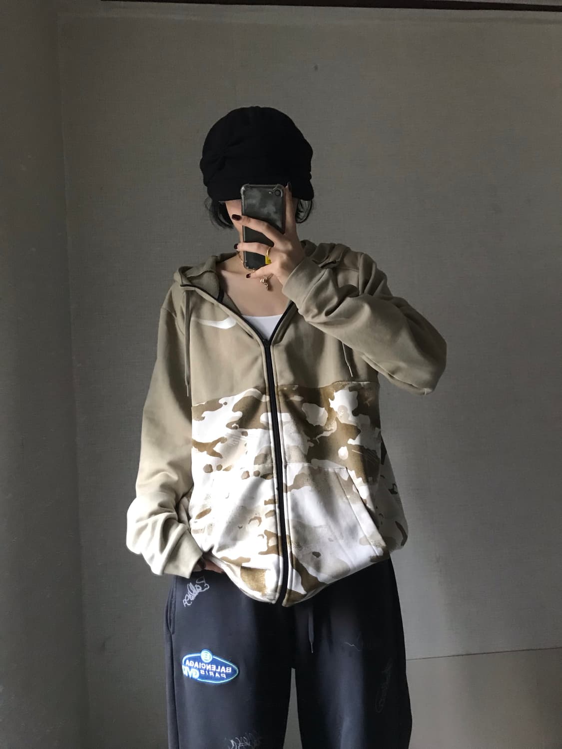 나이키 베이지 카모 후드집업 상품이미지4