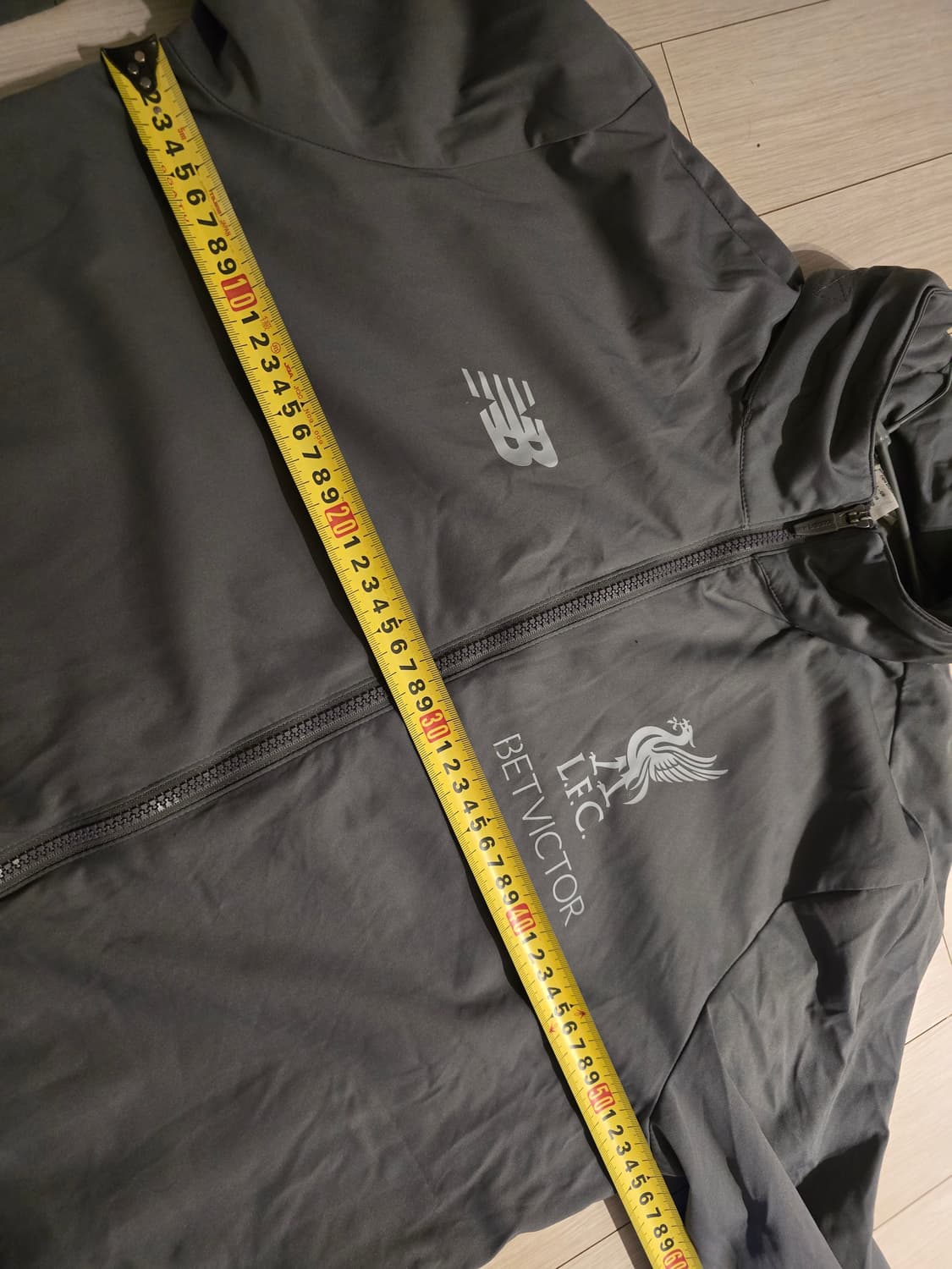 뉴발란스 리버풀 바람막이xl105 상품이미지4