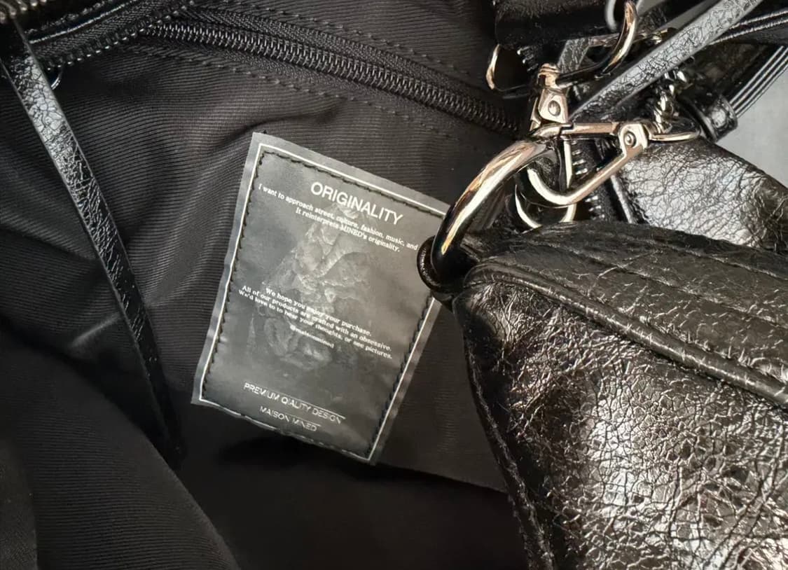 매종미네드 레더 모터사이클 백 상품이미지6