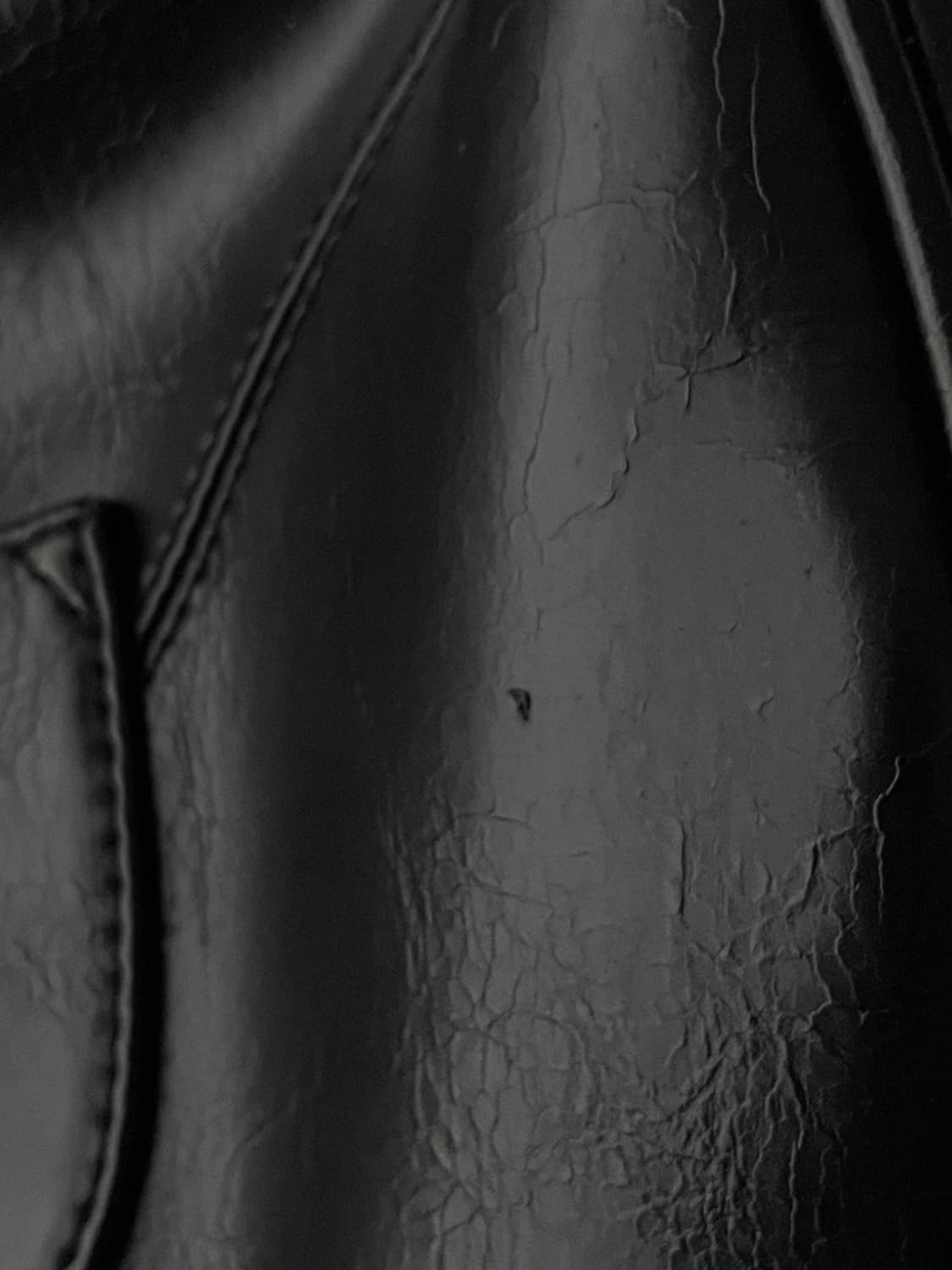 일리고 시그니쳐백 블랙 상품이미지4