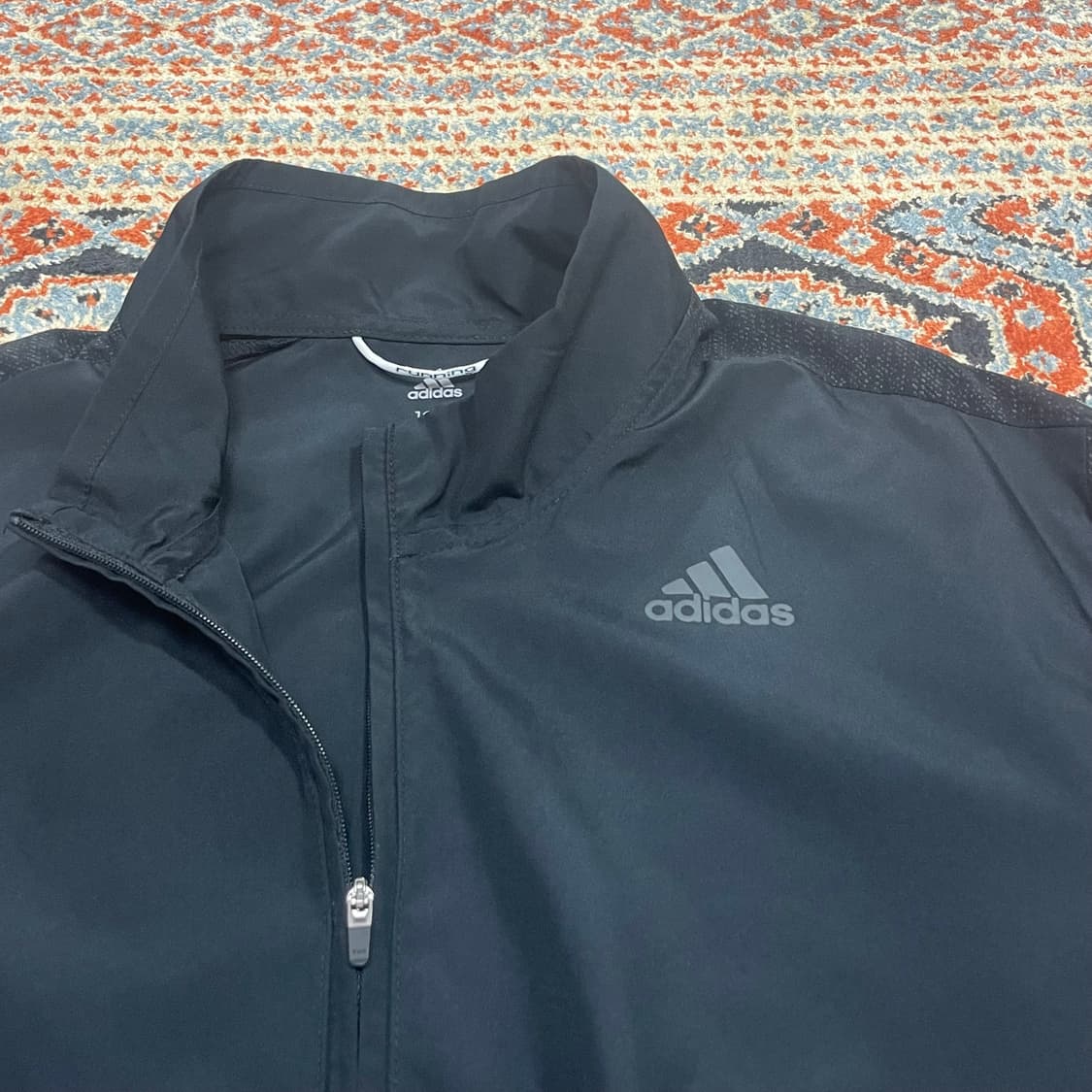 아디다스 삼각로고 러닝 블랙 경량자켓 남성105 상품이미지7