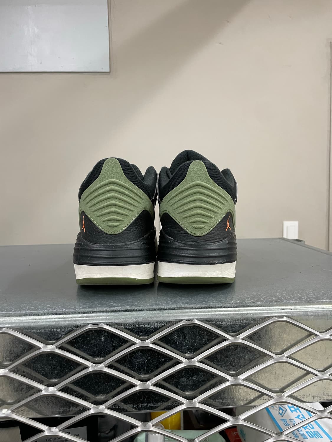 나이키 조던 맥스 아우라 5 블랙 스카이 J 280 상품이미지3