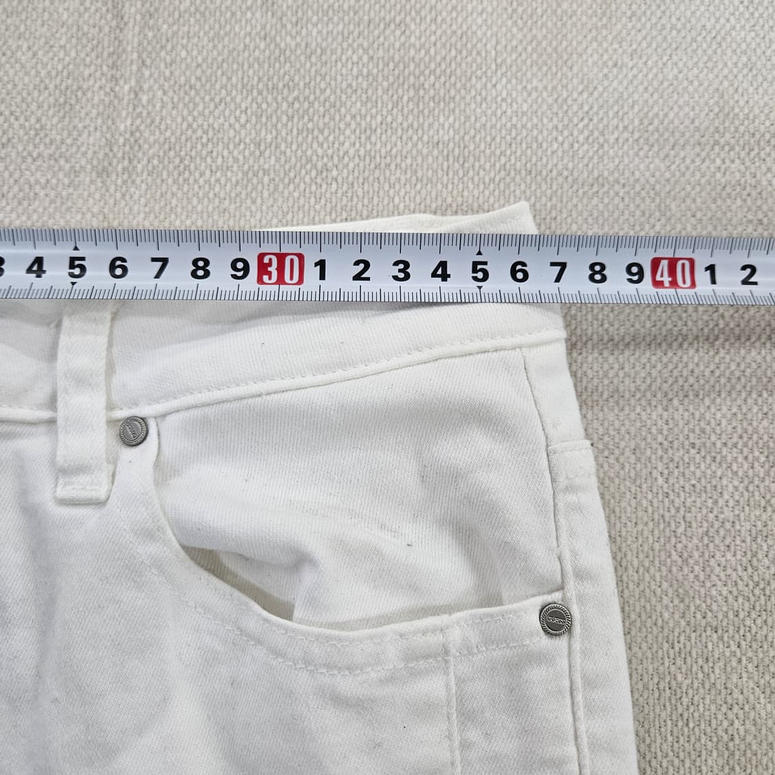 [70(28)] 게스 여성 절개 플레어 붓컷 화이트 팬츠 0114YH1 상품이미지7