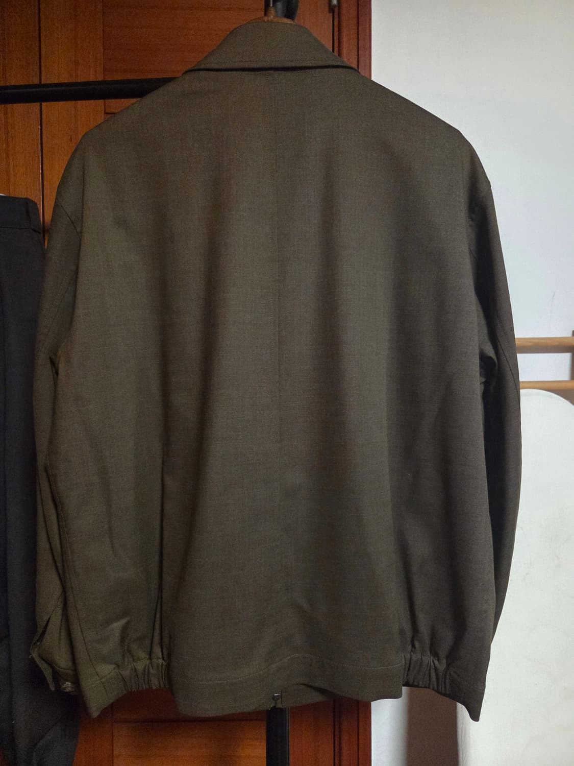 유니클로U 브라운 블루종 상품이미지3