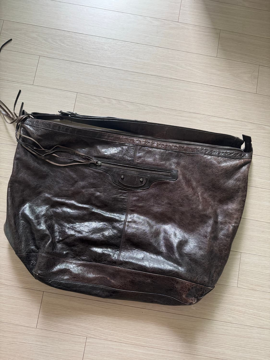 발렌시아가 빈티지 커리어백 상품이미지2