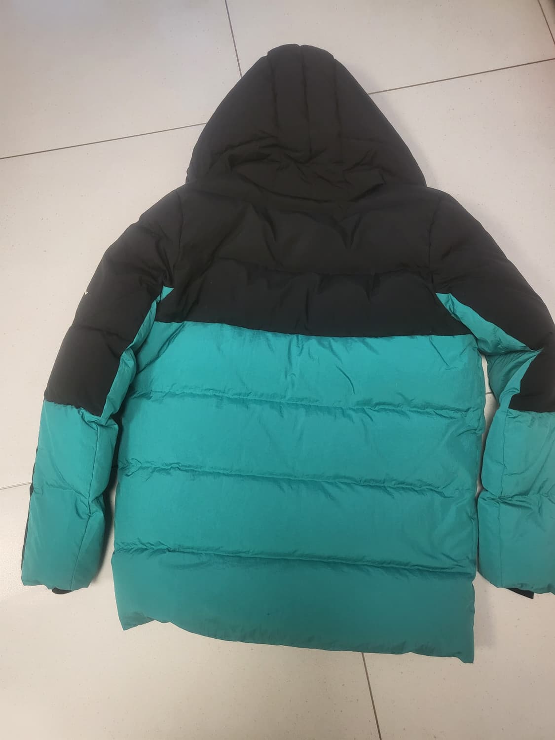 나이키 조던 다운 자켓 M사이즈 상품이미지3