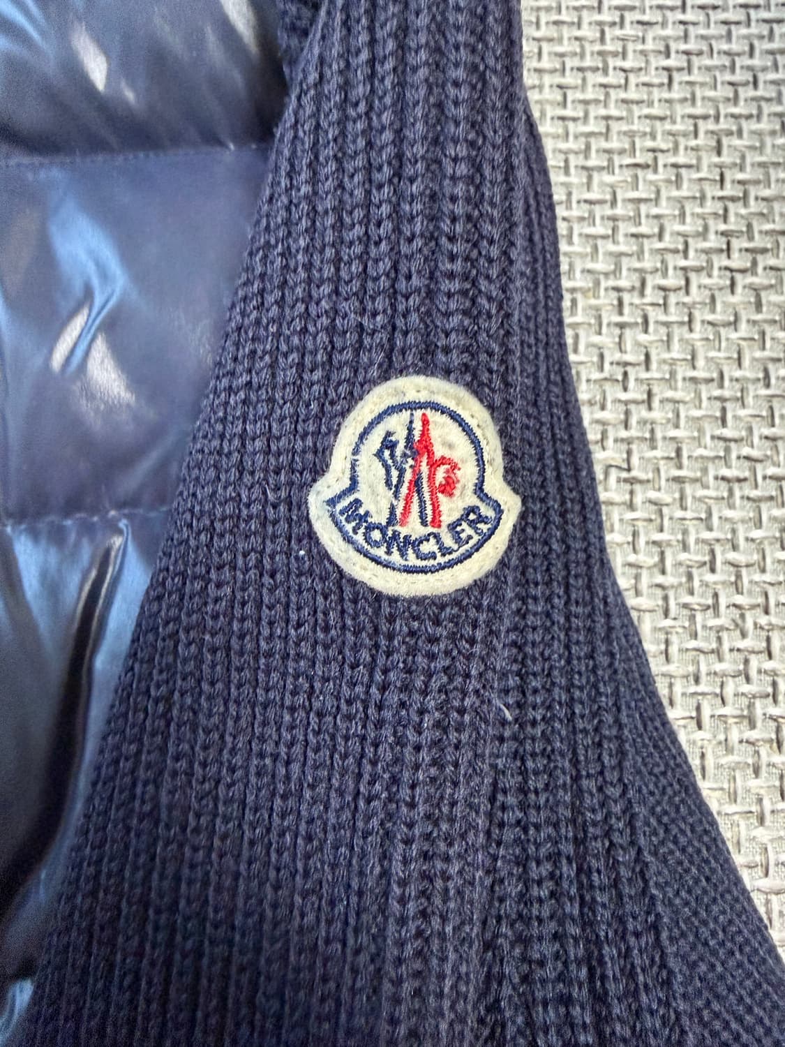 급처/백화점판 몽클레어 니트패딩 L 상품이미지2