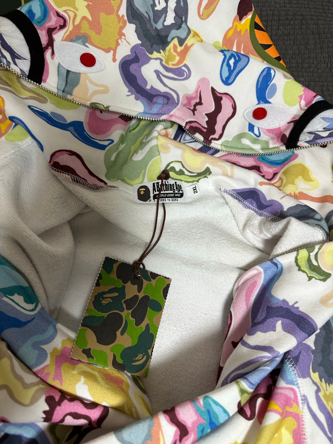 베이프 아트 카모패턴 샤크후드 상품이미지3