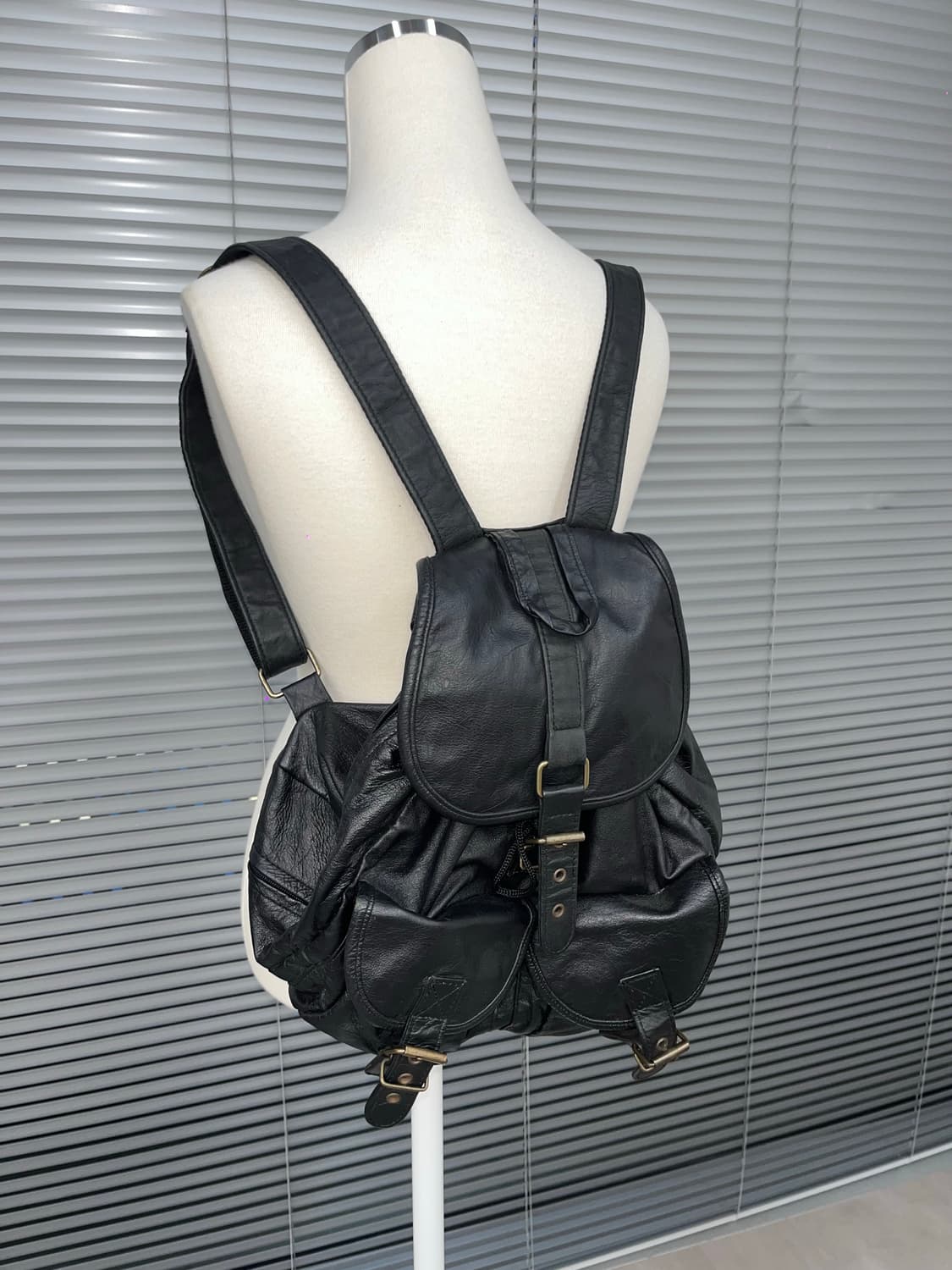 Japanese Vintage Leather Backpack 상품이미지3
