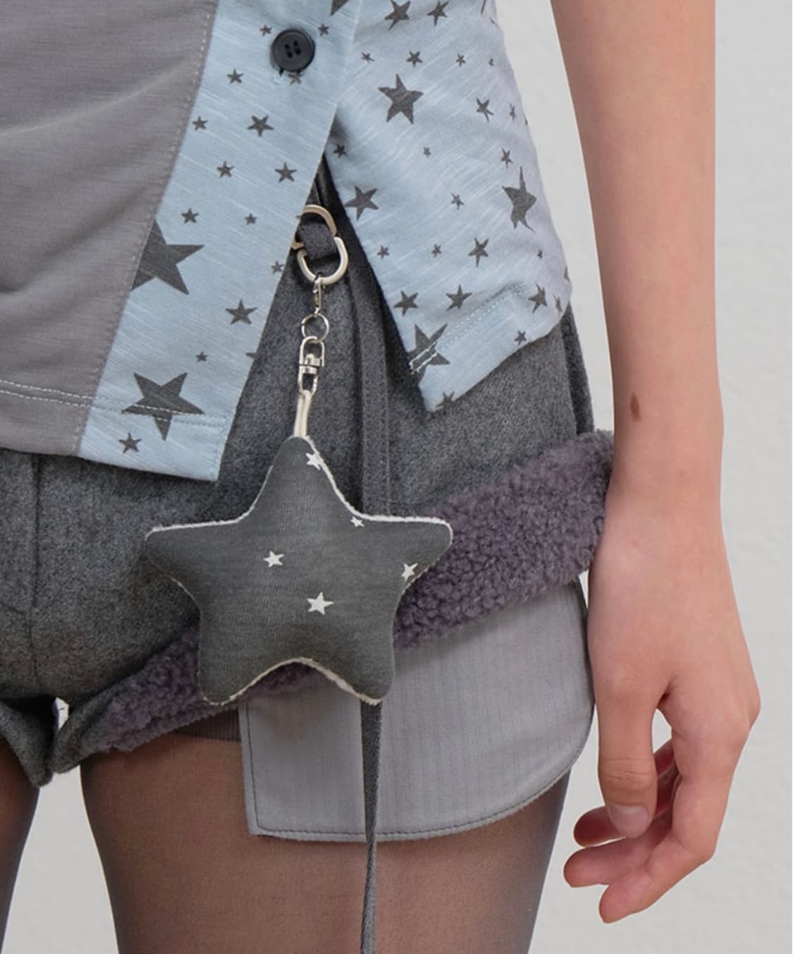 OJOS오호스 마이크로 울쇼츠 그레이 숏팬츠가터플리스배색로우라이즈자켓셋업 상품이미지8