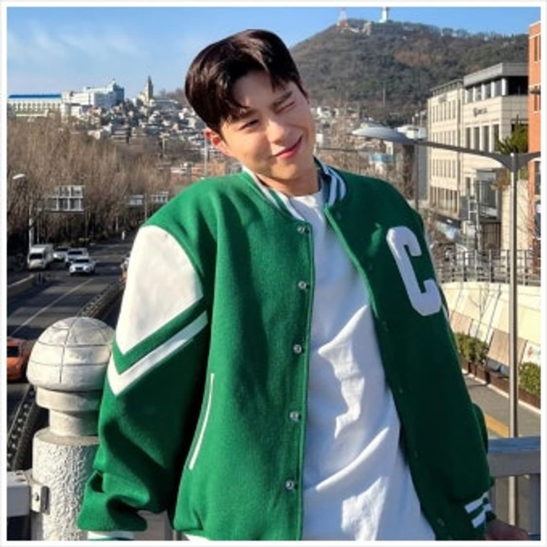 셀린느 잭슨 테디 바시티 자켓 그린 50 새상품 상품이미지4