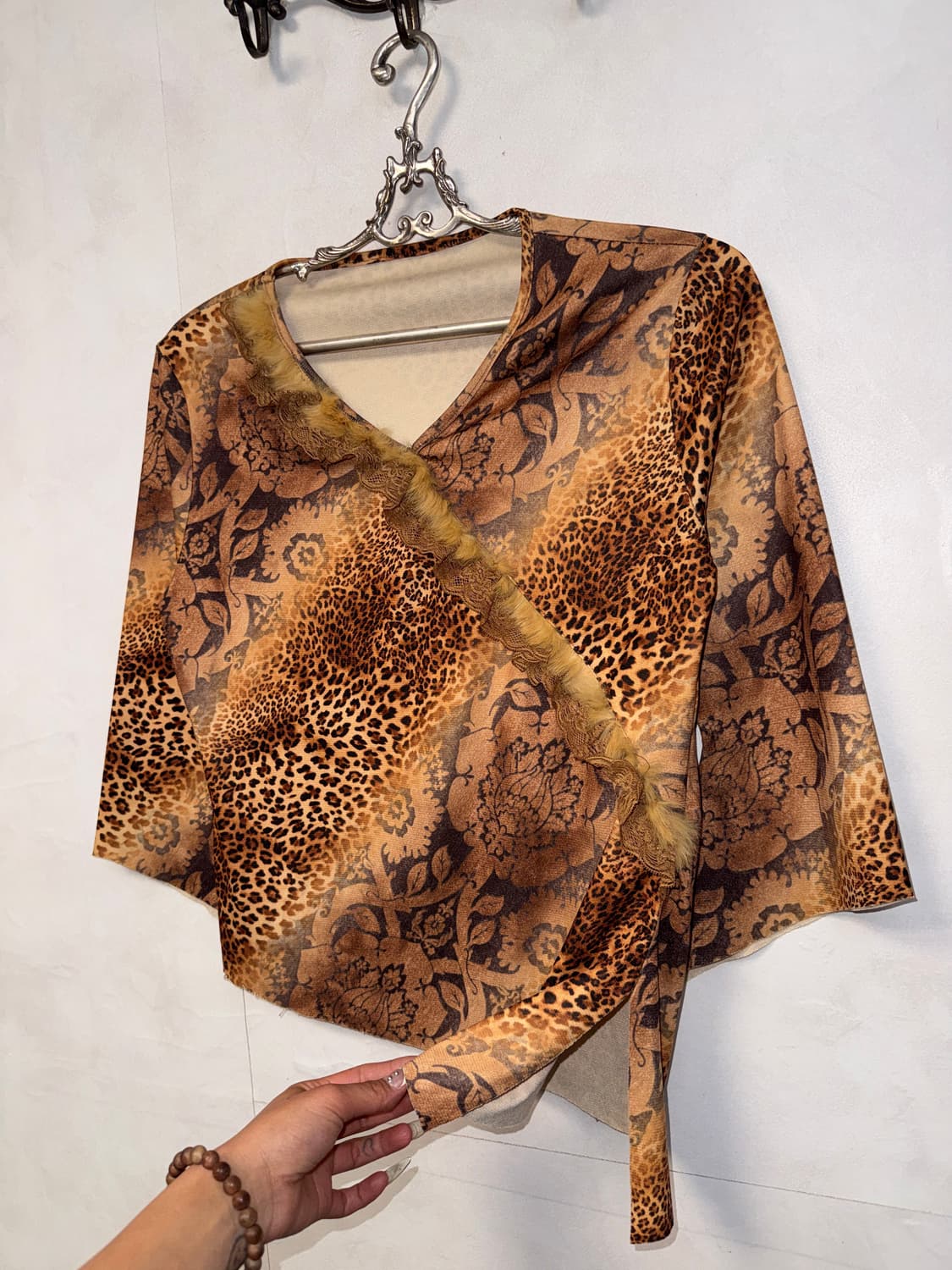 Brown oriental leopard fur trimming bl 상품이미지4
