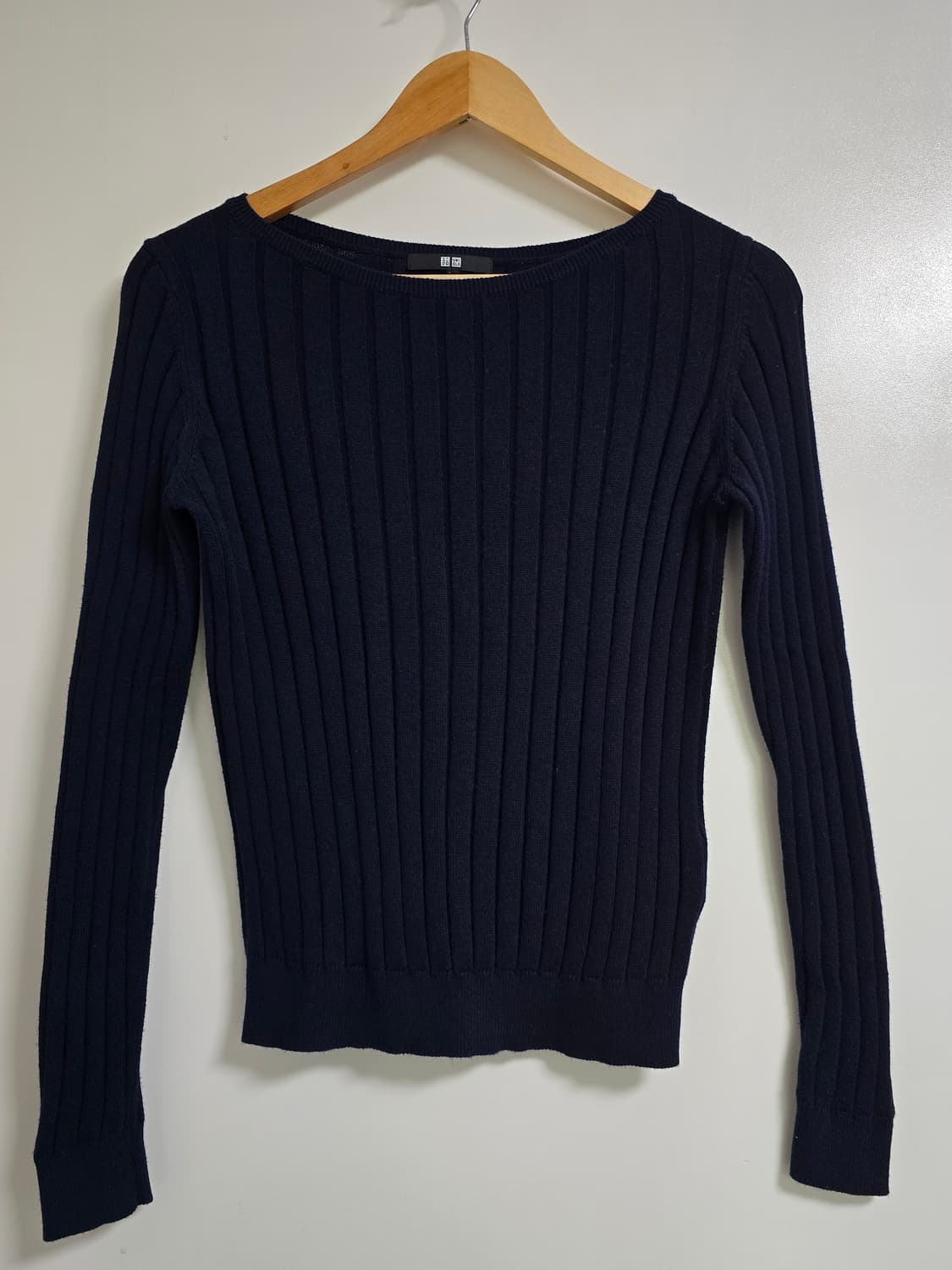 유니클로 캐시미어 함유 골지 네이비 니트 M 상품이미지3