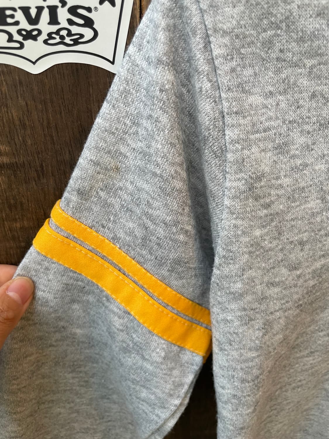 1970-80's Vintage V-Neck Sweatshirt 상품이미지3