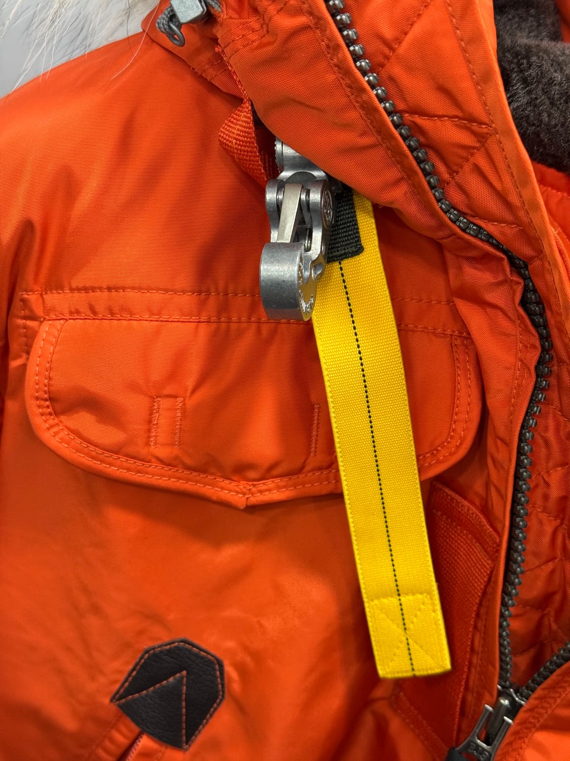 파라점퍼스 마스터피스 고비 패딩 L  상품이미지5