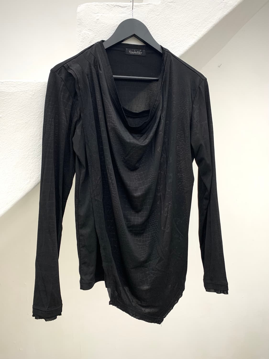 Tornado Mart python drape layered cut-se 상품이미지1