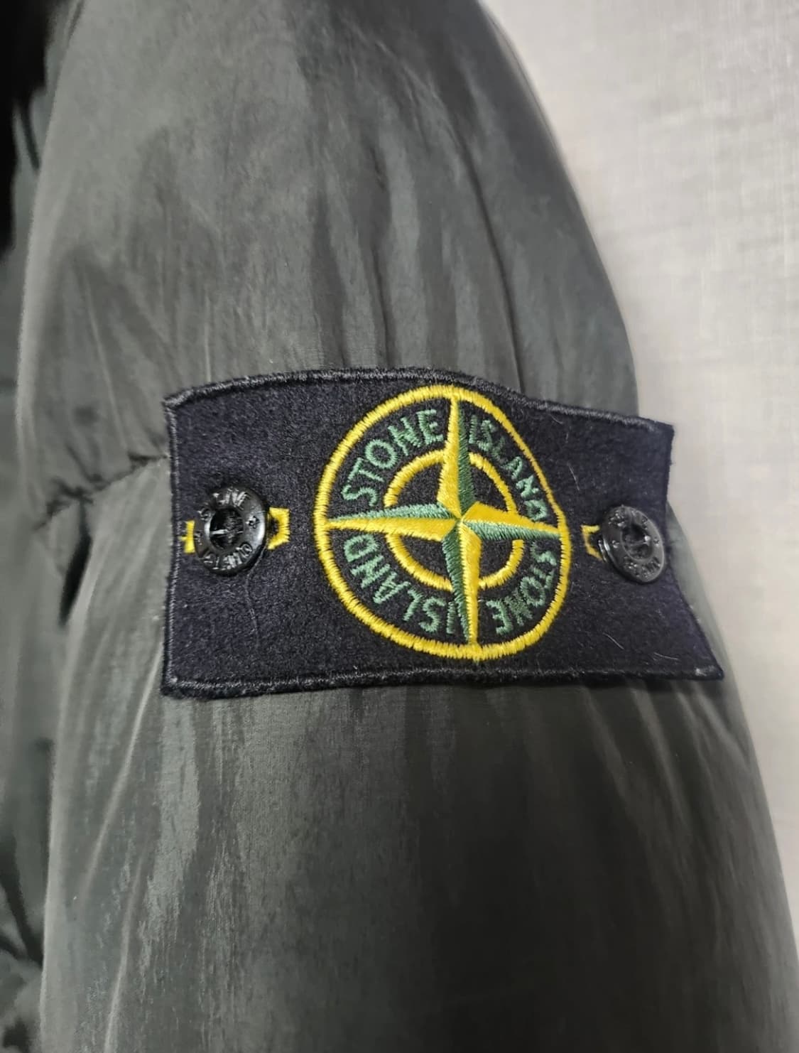 17fw 스톤아일랜드 크링클랩스 패딩 S 상품이미지3