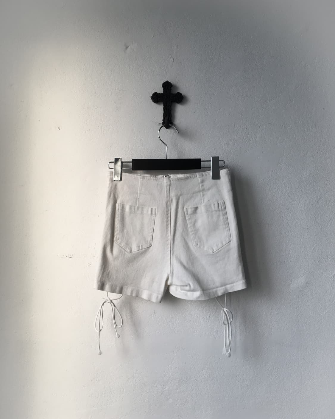 Lace up point short 상품이미지2