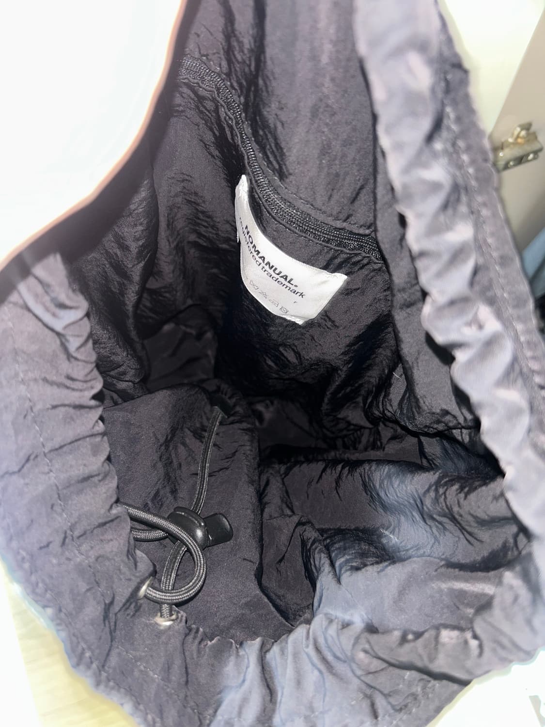 노매뉴얼 가방 C.B STRING BAG - CHARCOAL 상품이미지5