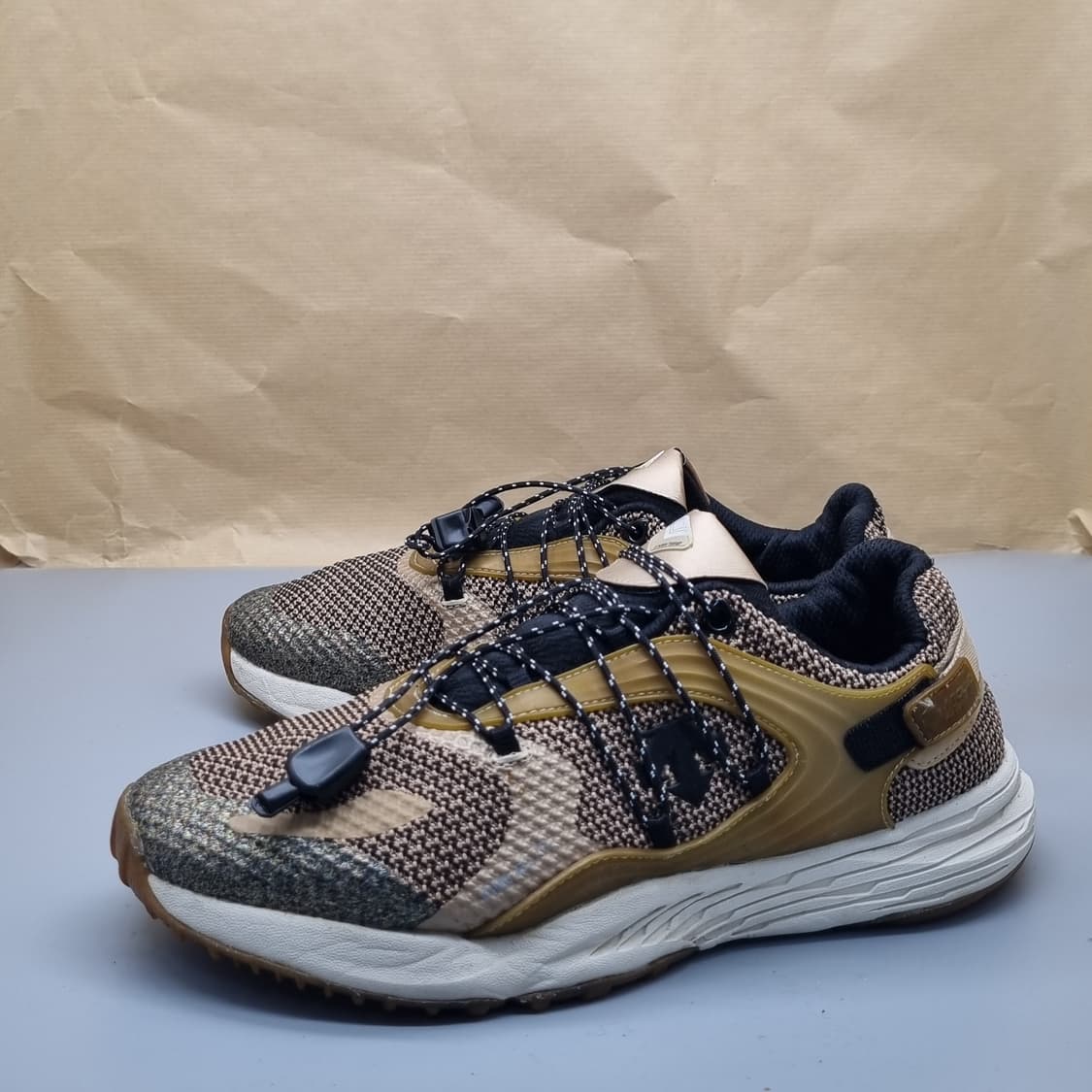 데상트 남성운동화265 상품이미지1