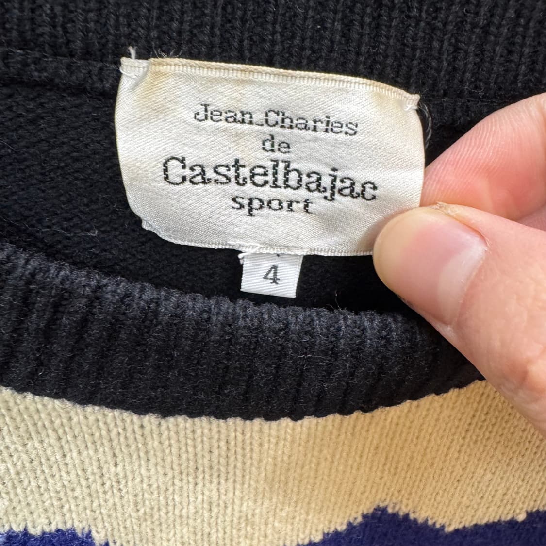 00s 까스텔바작 스포츠 전면 애니멀 골프 그래픽 포인트 레드 블랙 상품이미지5