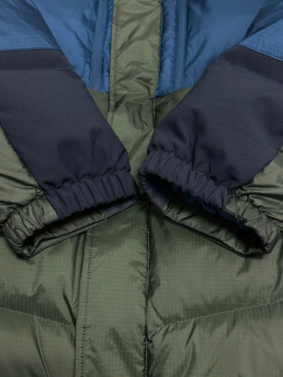 아식스 마운틴 구스다운 패딩 상품이미지6