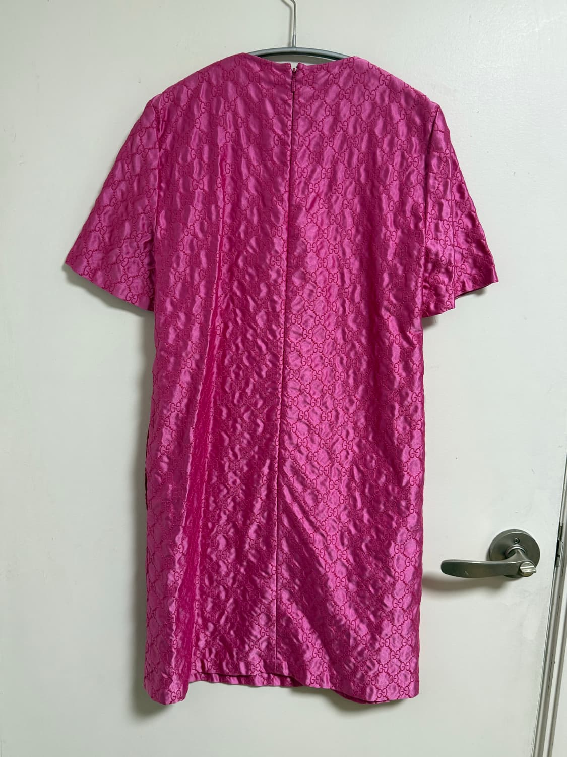 구찌 새틴 핑크 원피스 상품이미지4