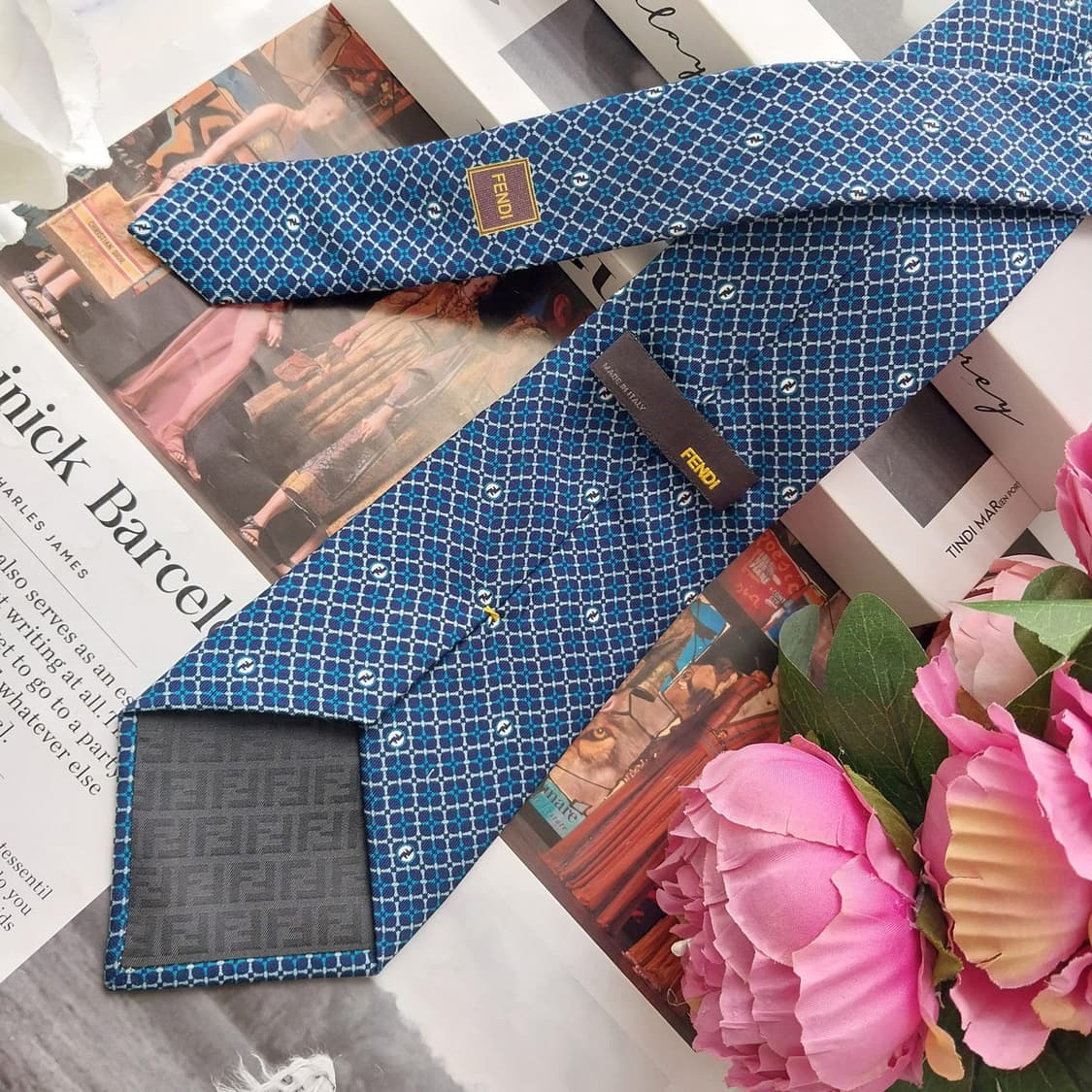 펜디 실크 네이비 로고 패턴 넥타이 8.9cm A~B등급 K2560 상품이미지4