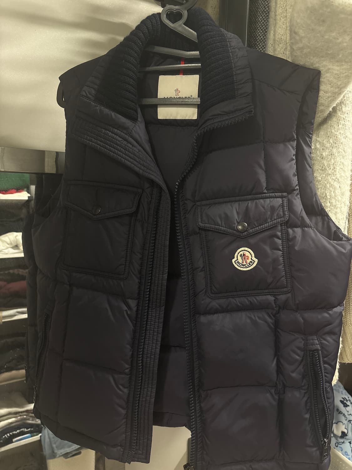 몽클레어 패딩 조끼 상품이미지1