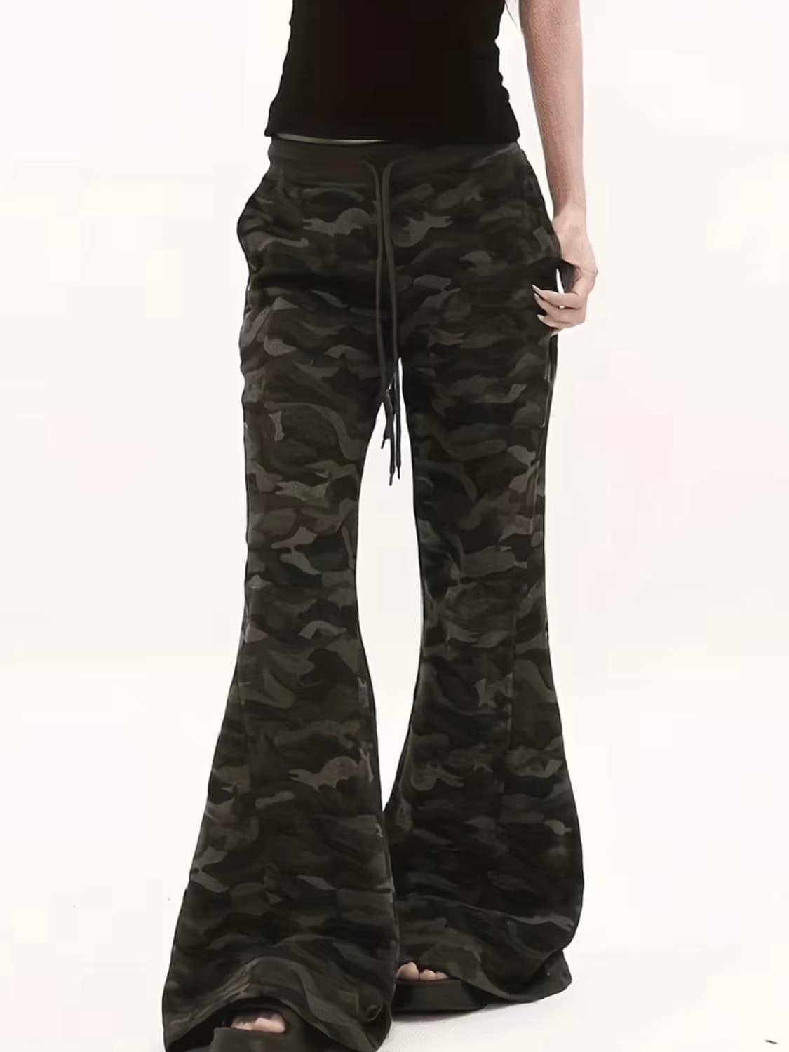 카모 로우라이즈 부츠컷 트레이닝 팬츠 상품이미지2