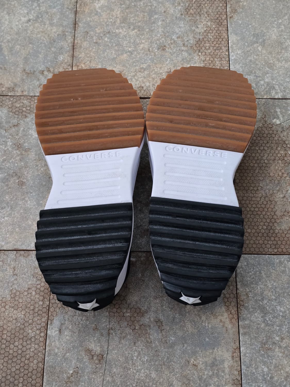 (280)컨버스 런스타 하이크 로우 검흰  상품이미지10