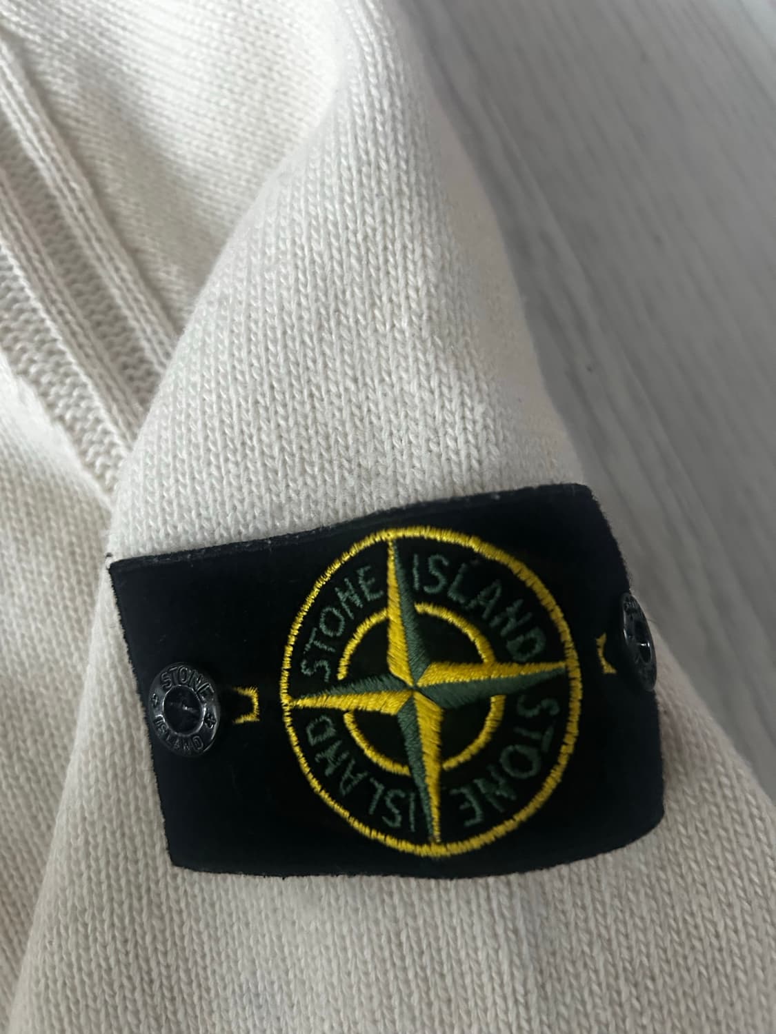 스톤아일랜드 아이보리 니트 (오늘만 14) 빨리 급처 합니다 상품이미지2