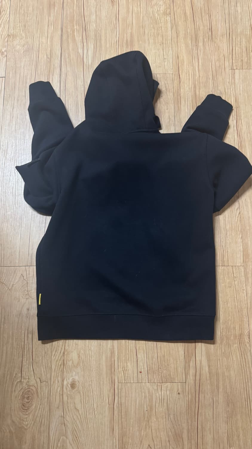 내셔널지오그래픽 검정색 후드집업 상품이미지2