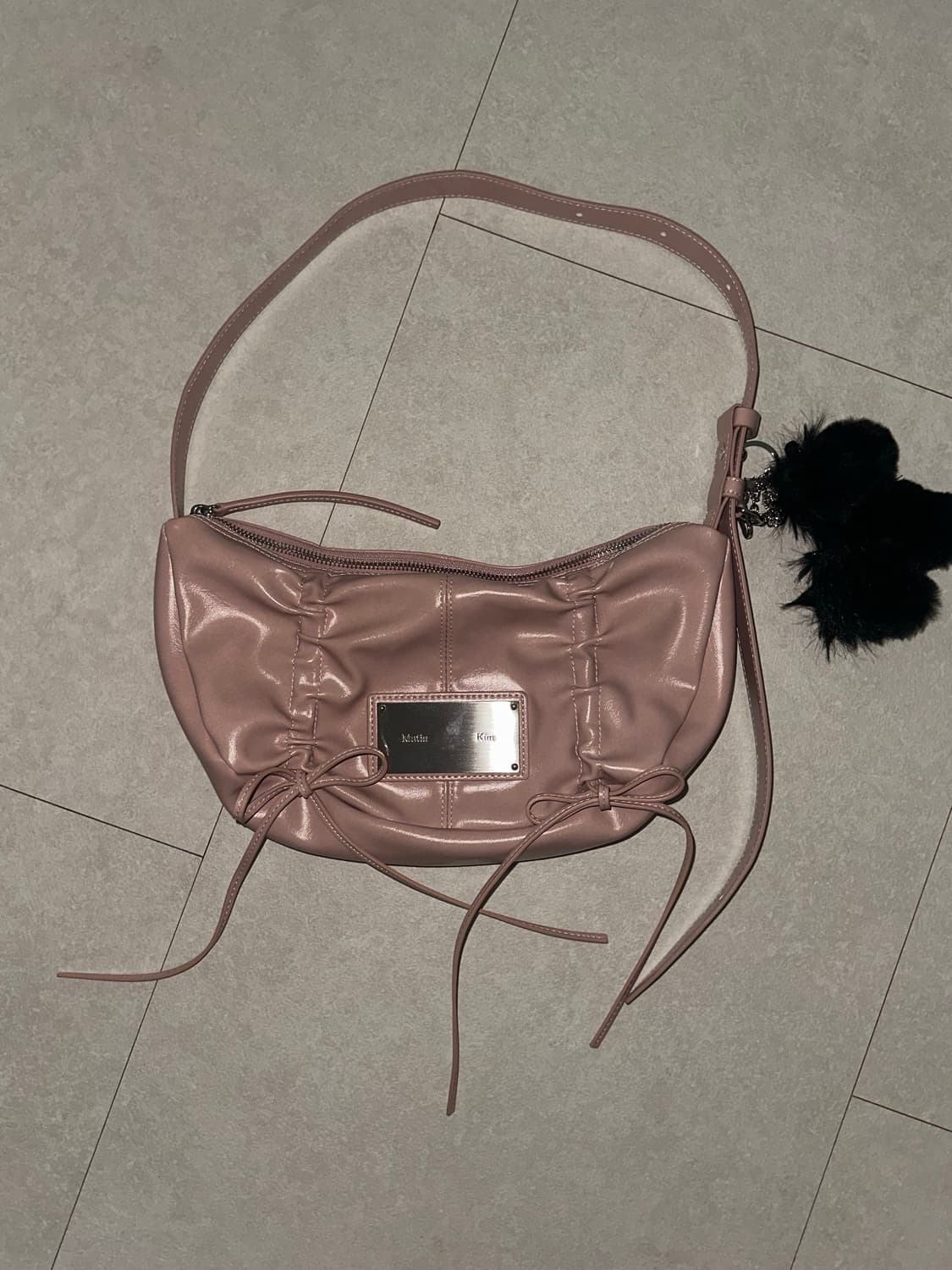 마뗑킴 하프 셔링 리본 라운드백 핑크 상품이미지1