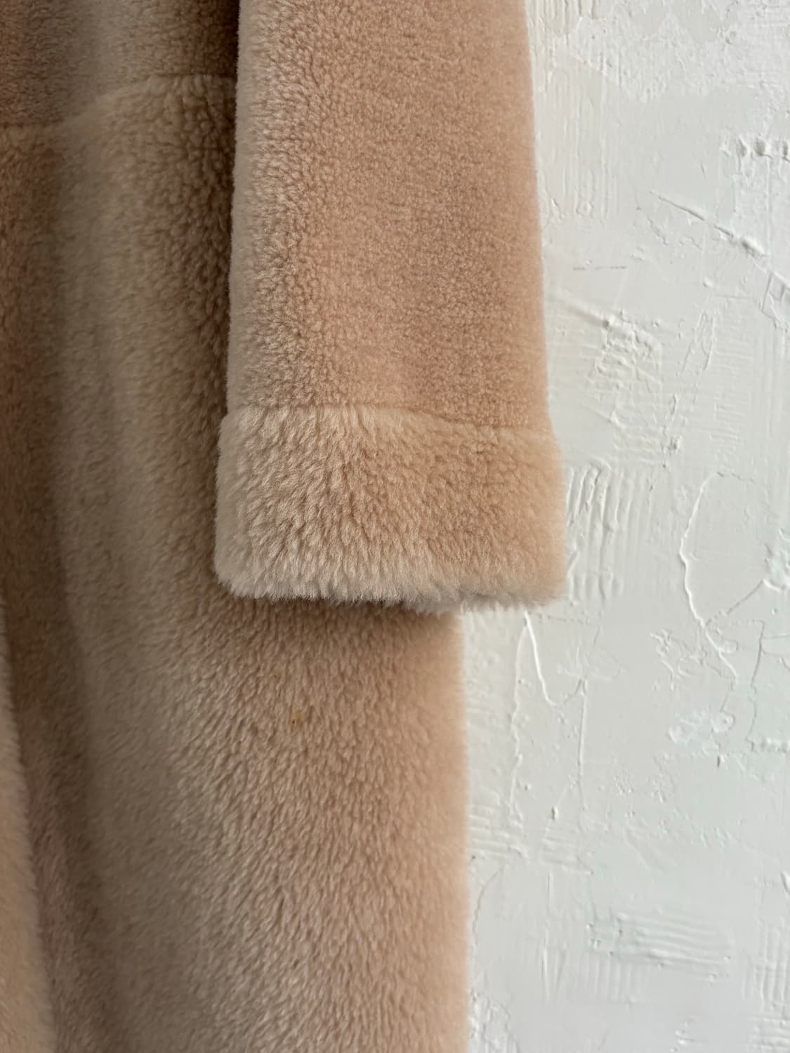 Armani 아르마니 익스체인지 아이보리 롱 리버시블 퍼 코트 상품이미지10