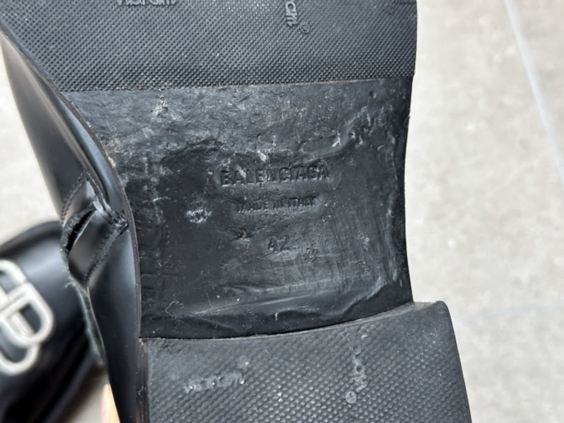 BALENCIAGA (42) 상품이미지9