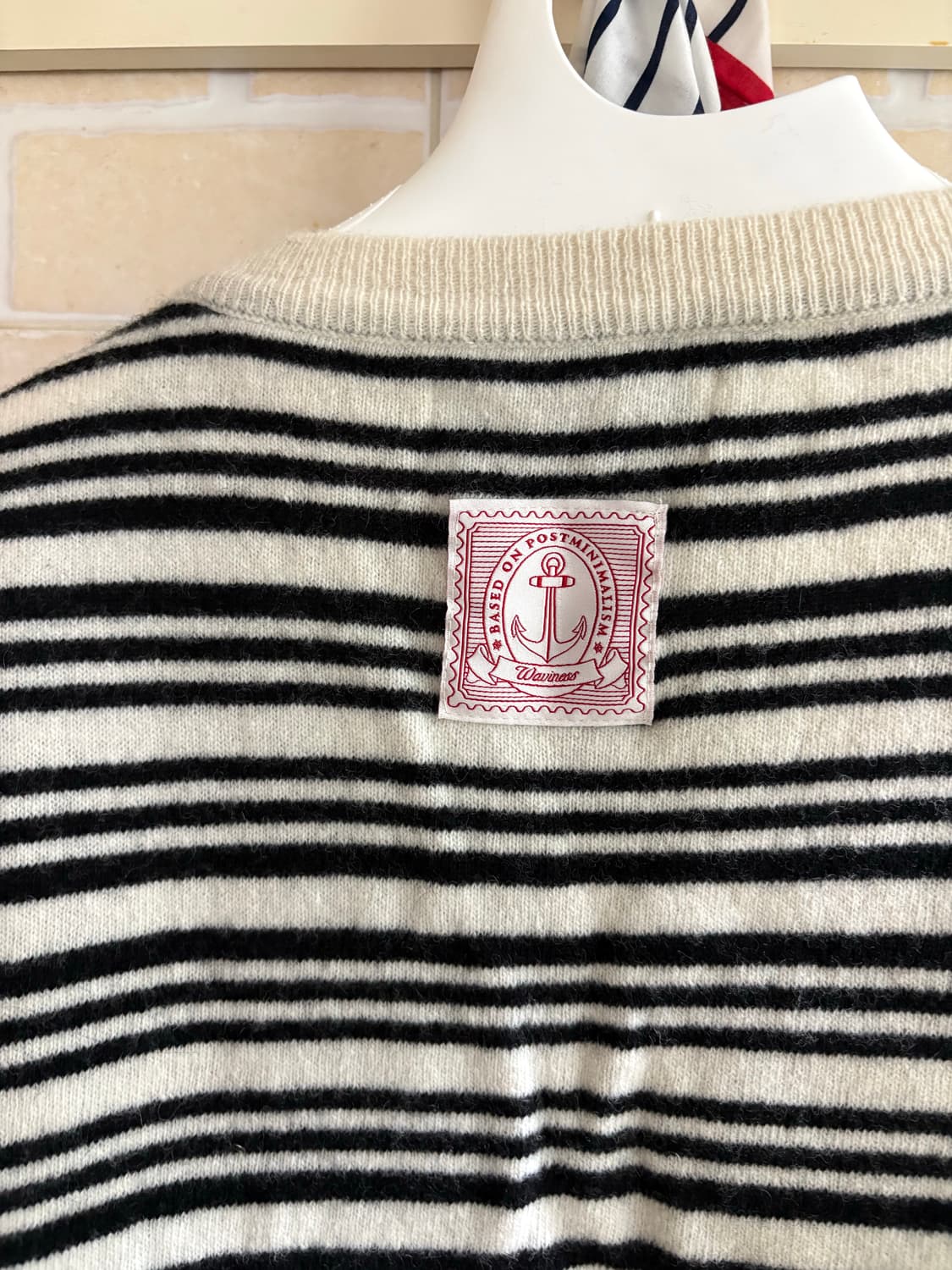 웨이비니스 - 헨리넥 스트라이프 니트 아이보리 2사이즈 상품이미지10