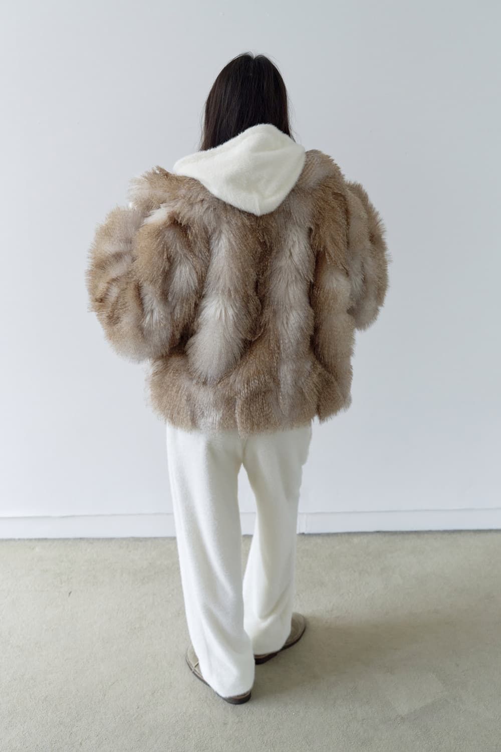 ders 더스 밤비 퍼 숏 자켓 베이지 상품이미지4