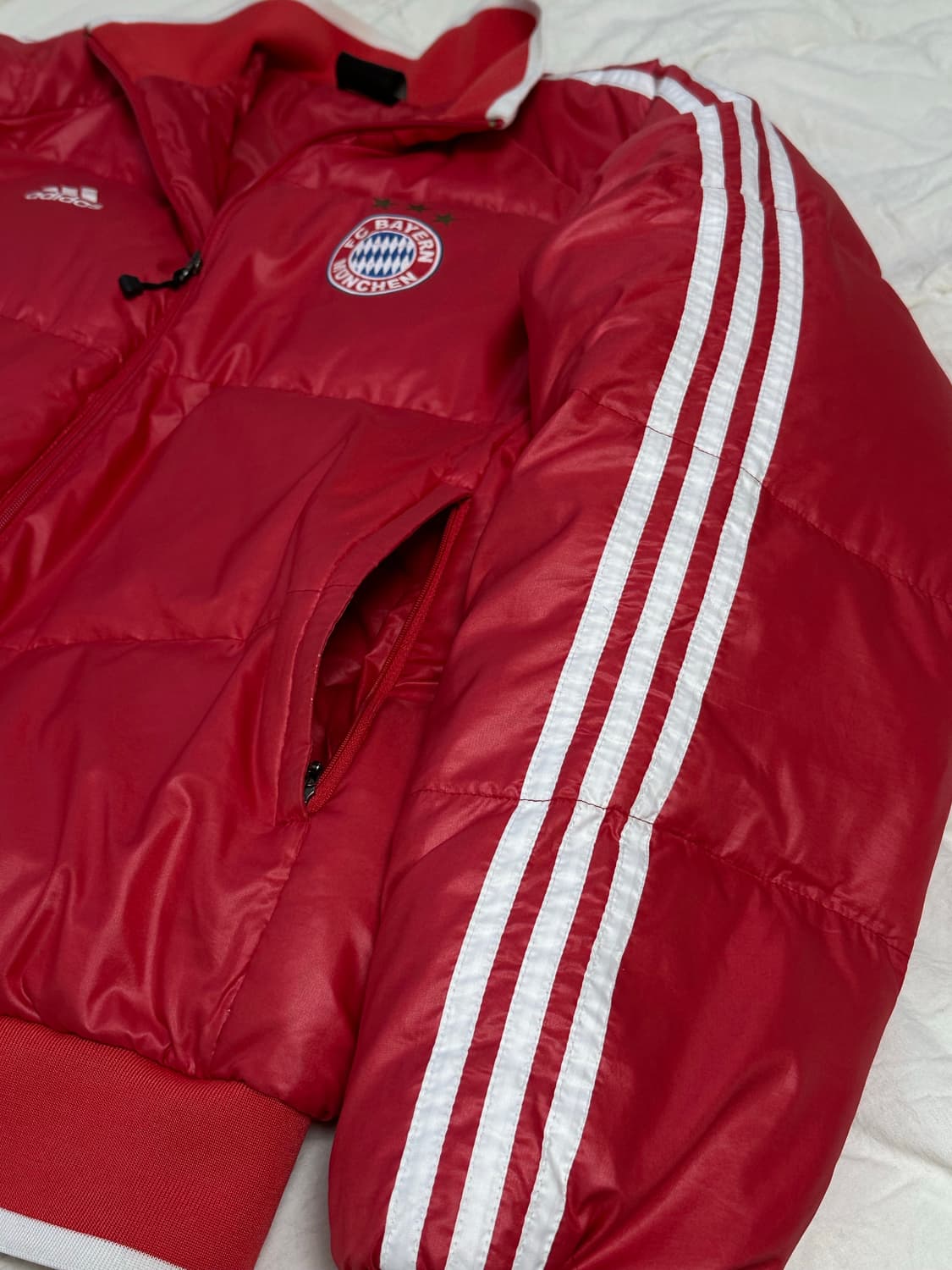 아디다스 바이에른 뮌헨 FC 오리털 패딩 다운 라지 상품이미지4